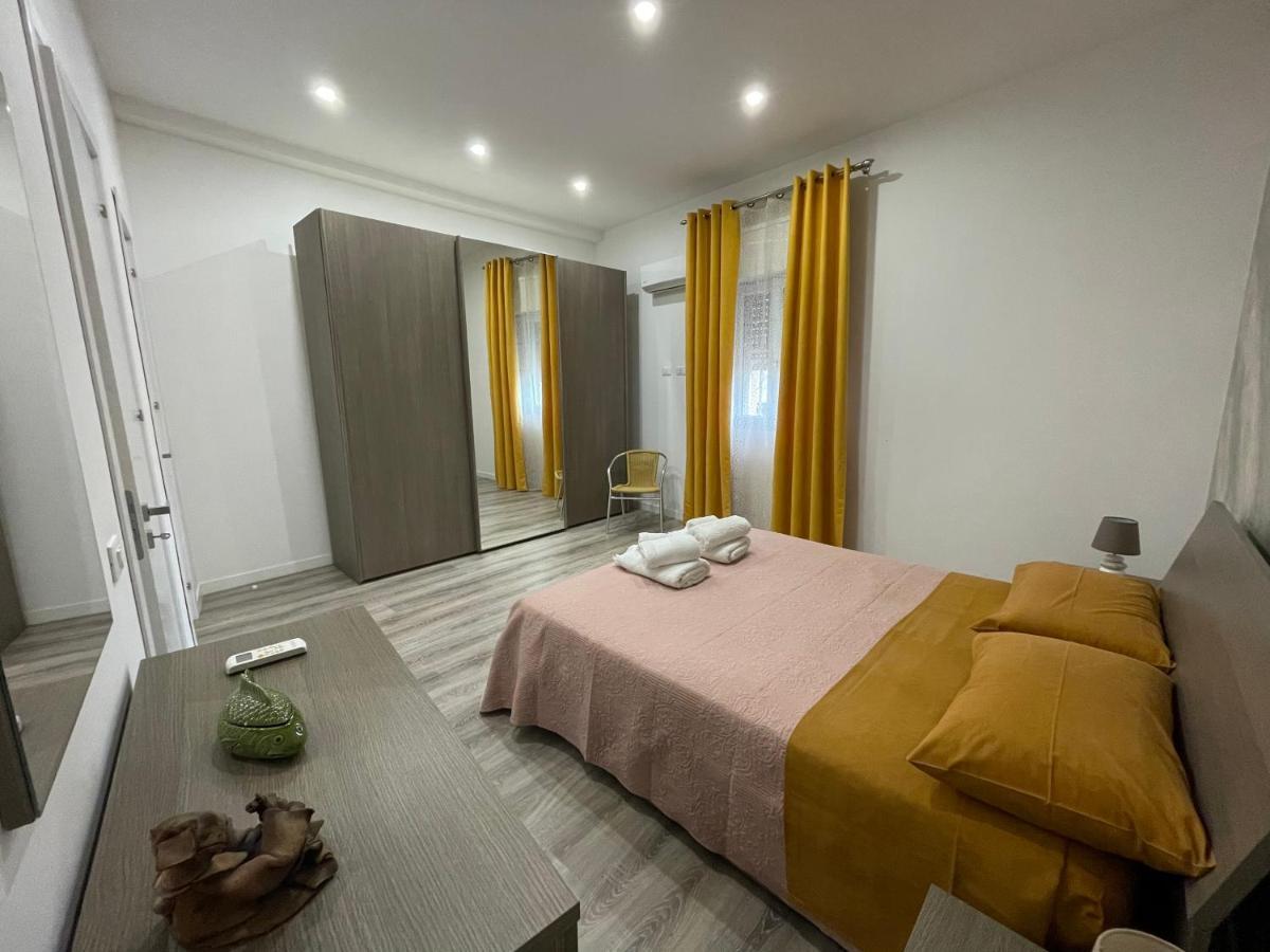 Dimora Del Buongustaio Apartment Palermo Exterior photo